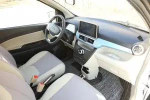 Cost-Effective  EV Cars Mini Electric Vehicle with EEC（JZ Lingdong)