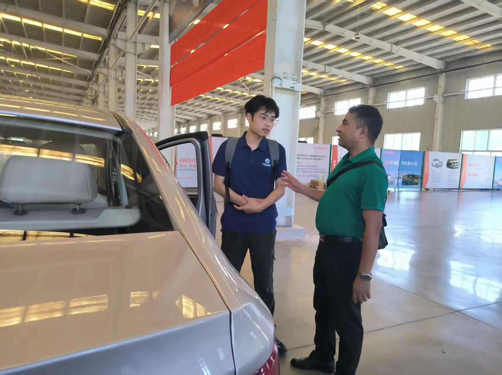 The source factory was praised by Nepal customers! Shandong Limaotong New Energy Electric Vehicle conquers the international market with its customized strength
