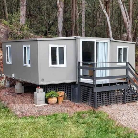STEEL STRUCTURE& CONTAINER HOUSE detail pictures