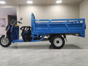 Adult Three Wheel Closed Cargo Agriculture with Open Carriage（1.8 meters standard）