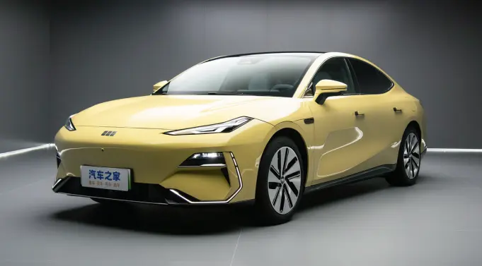 Geely Galaxy E8 2024 Model Featured Image