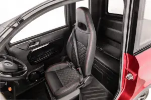 Electric four -wheel car Fully Enclosed  Passenger  Family Use（CJ-DK14)